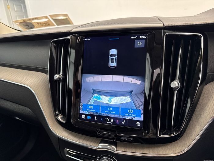 Volvo XC60 2021