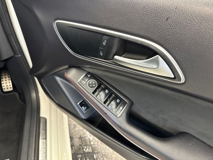 Mercedes-Benz CLA 2017
