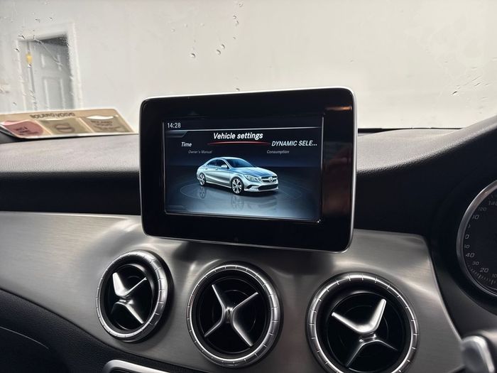 Mercedes-Benz CLA 2017
