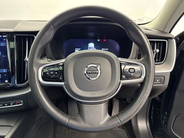 Volvo XC60 2023