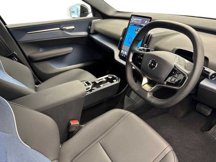Volvo EX30 2026