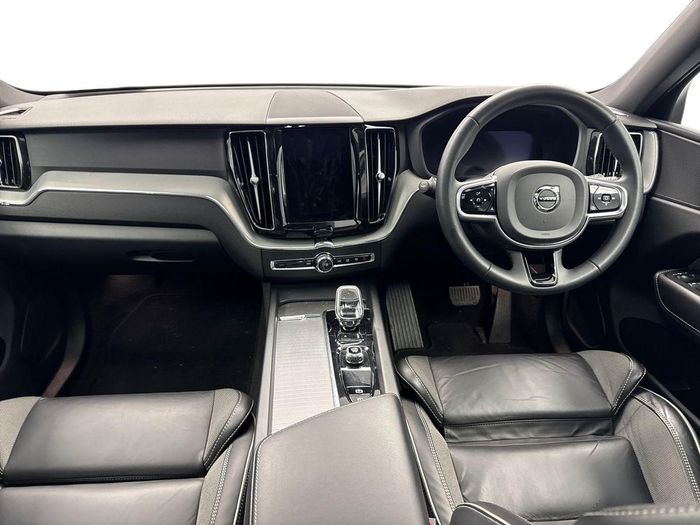 Volvo XC60 2023