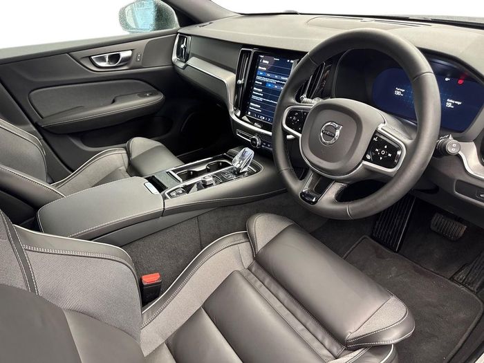 Volvo V60 2026