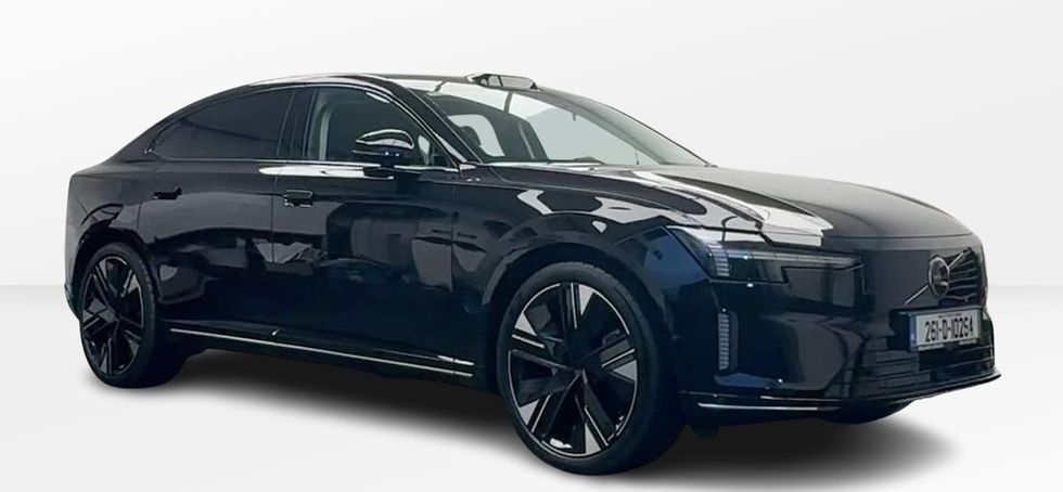 Volvo ES90 2026