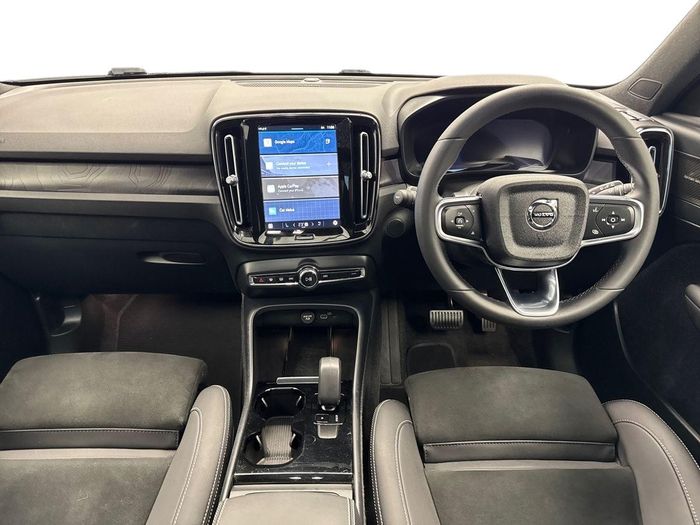Volvo XC40 2023