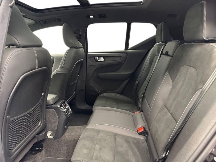 Volvo XC40 2023