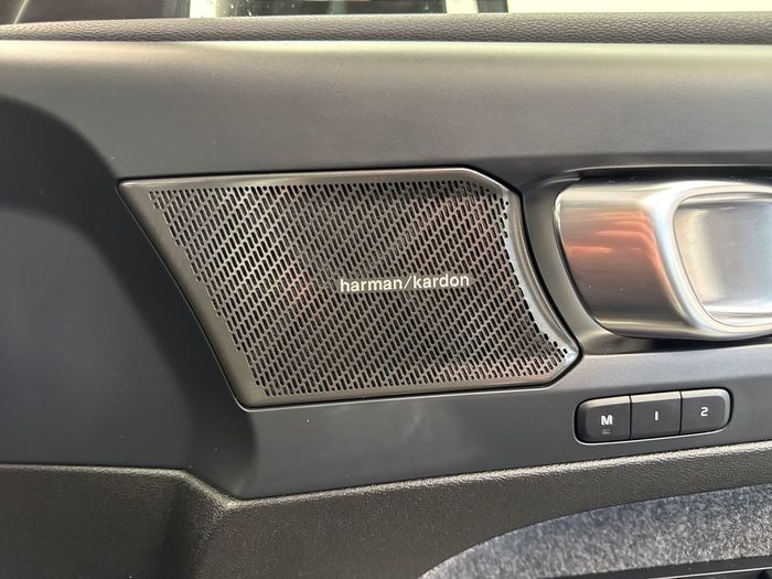 Volvo XC40 2023