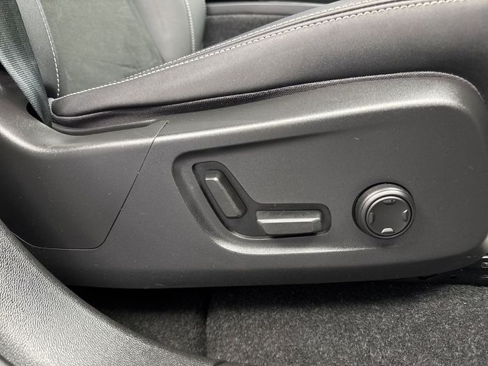 Volvo XC40 2023