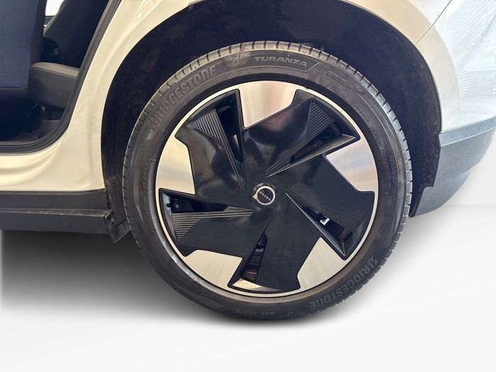 Volvo EX30 2024