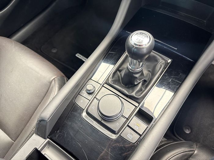 Mazda 3 2023