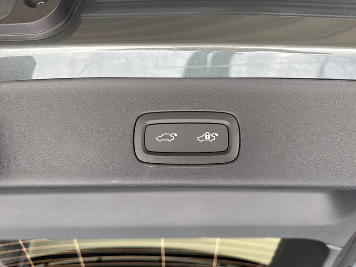 Volvo XC60 2026