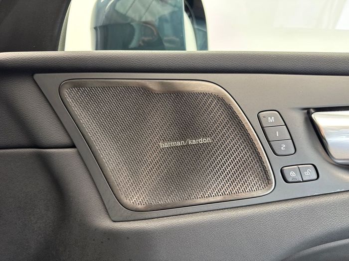 Volvo XC60 2024