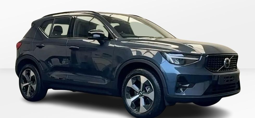 Volvo XC40 2026