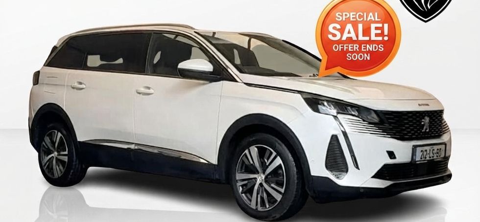 Peugeot 5008 2021