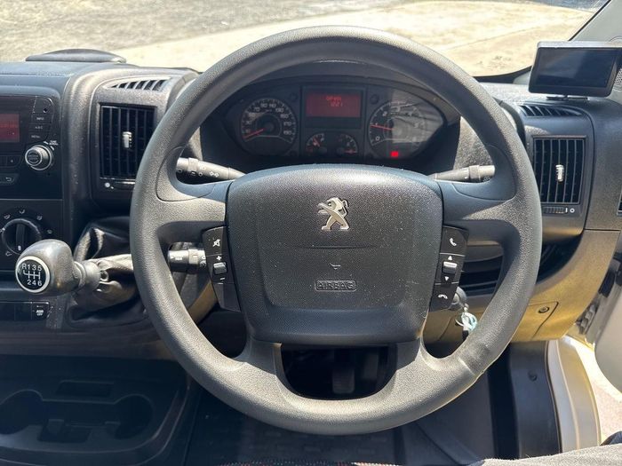 Peugeot Boxer 2023