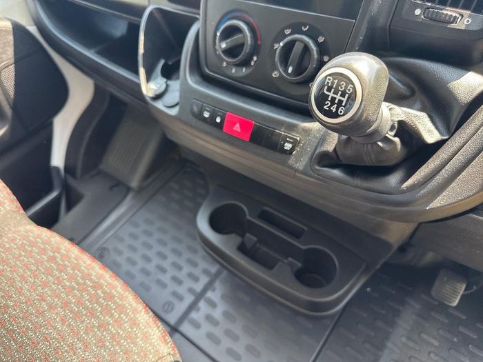 Peugeot Boxer 2023