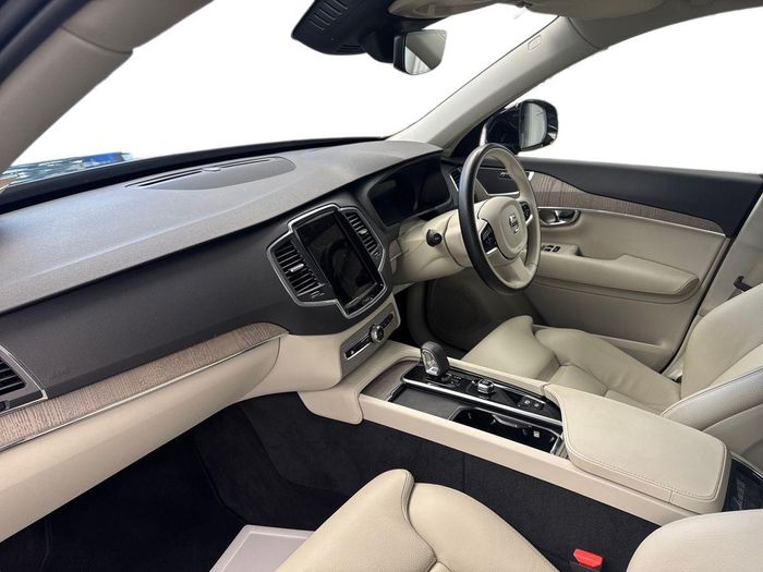 Volvo XC90 2024