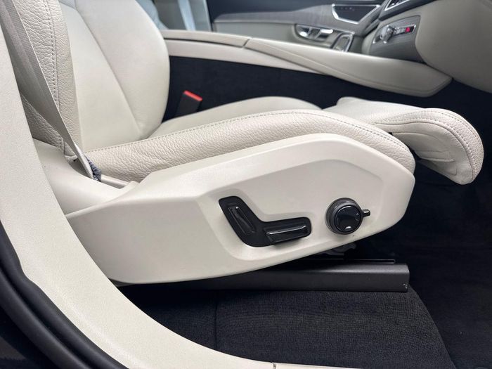 Volvo XC90 2024