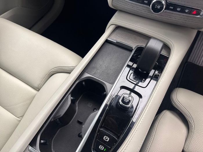 Volvo XC90 2024