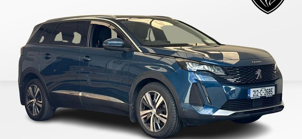 Peugeot 5008 2021