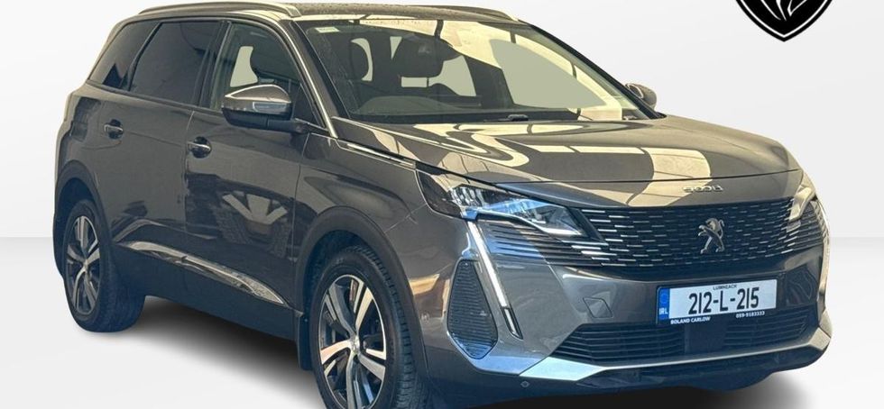 Peugeot 5008 2021