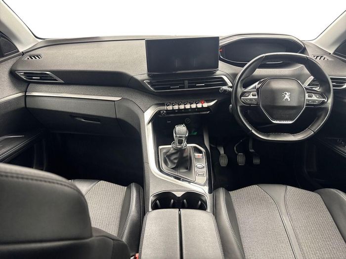 Peugeot 5008 2022