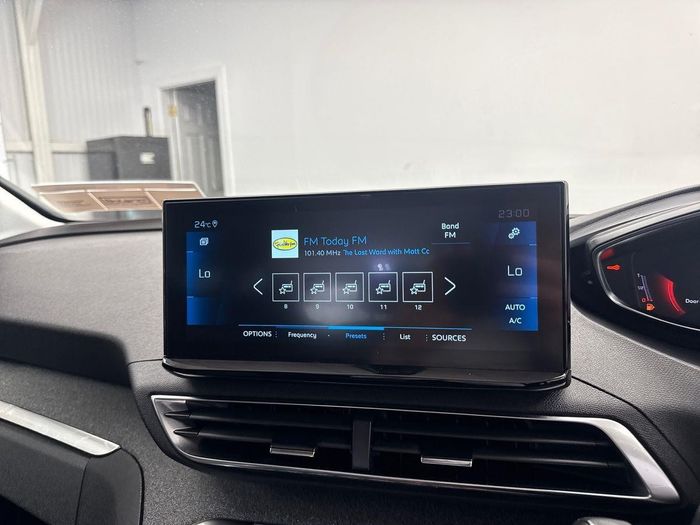 Peugeot 5008 2022