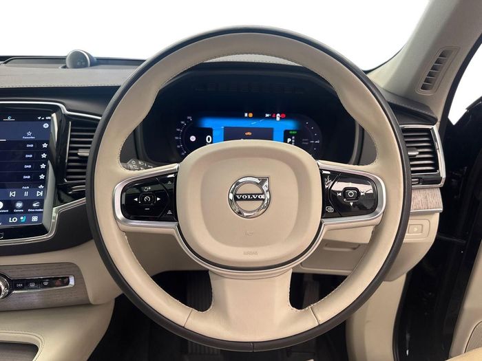 Volvo XC90 2024
