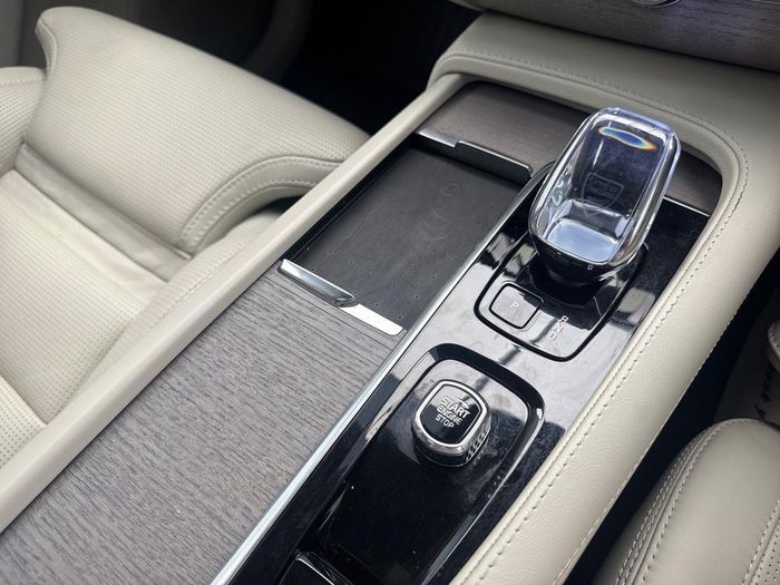 Volvo XC90 2024