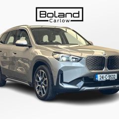 BMW iX1 2024