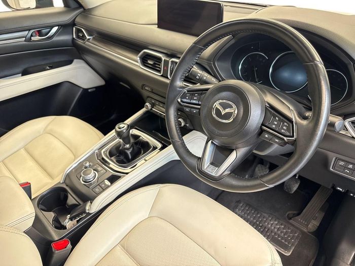 Mazda CX-5 2023