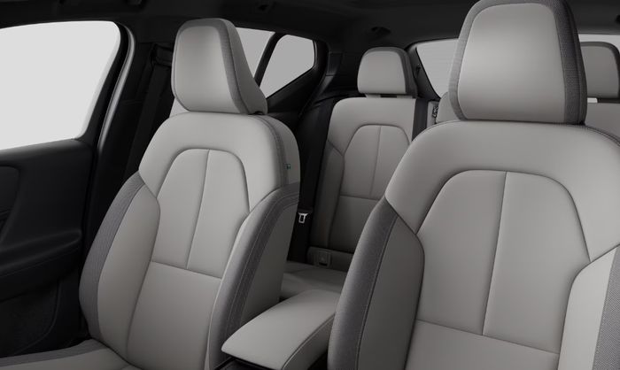 Volvo EX40 2027
