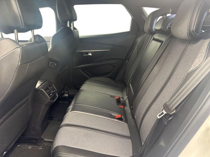 Peugeot 3008 2023