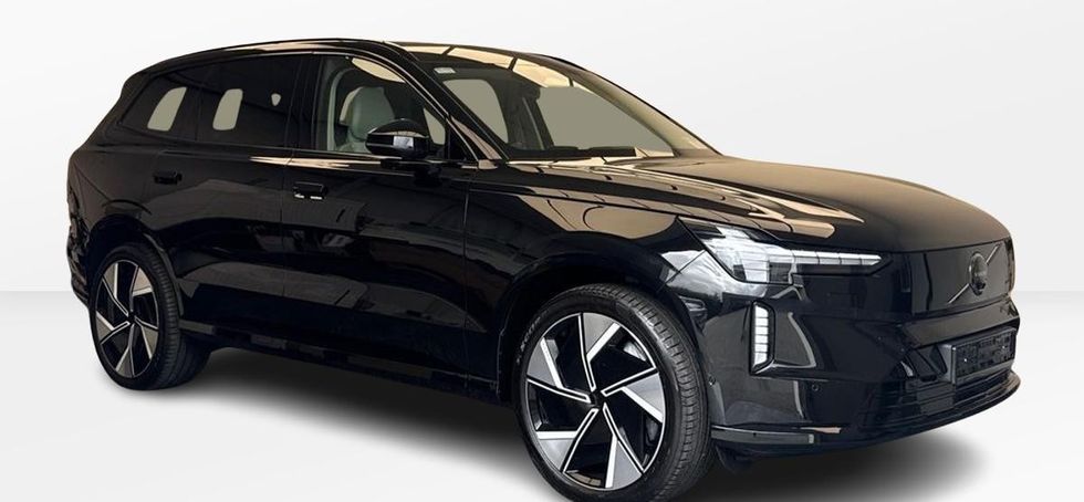 Volvo EX90 2026