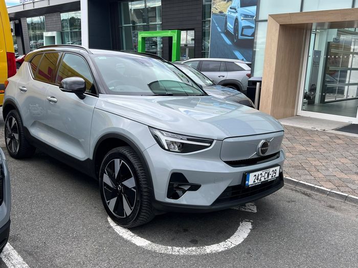 Volvo XC40 2024