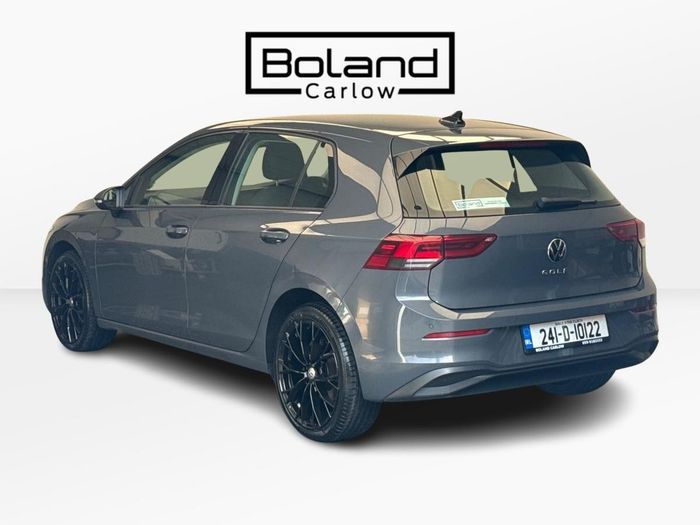 Volkswagen Golf 2024