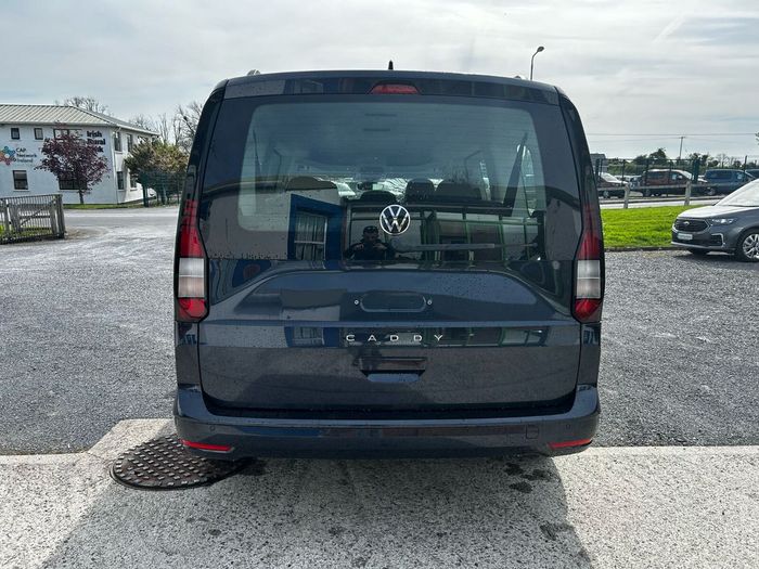 Volkswagen Caddy Maxi Life 2026