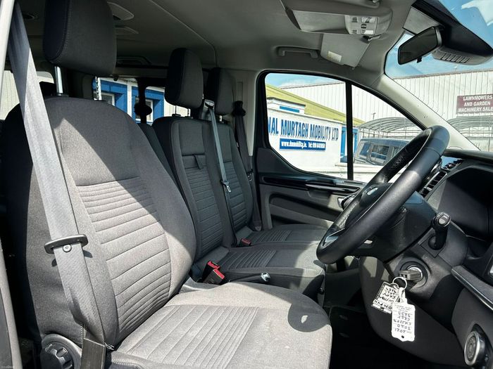 Ford Tourneo Custom 2021