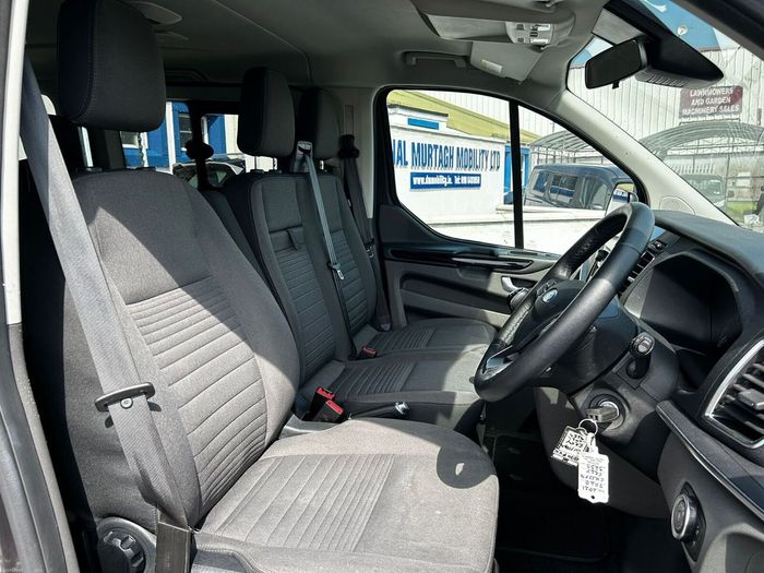 Ford Tourneo Custom 2021