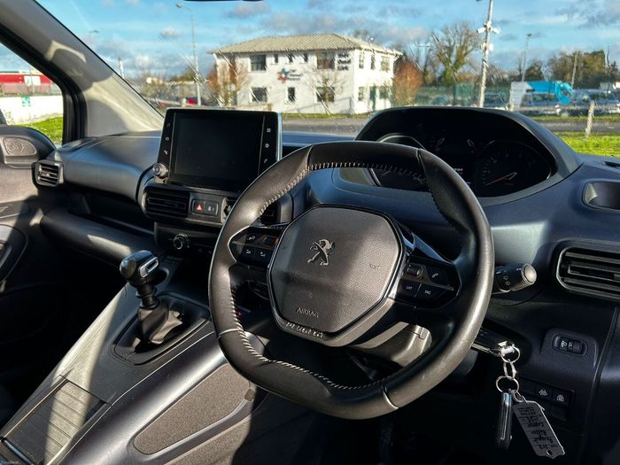 Peugeot Rifter 2021