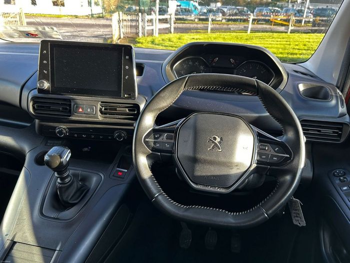 Peugeot Rifter 2021
