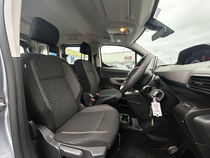 Peugeot Rifter 2020