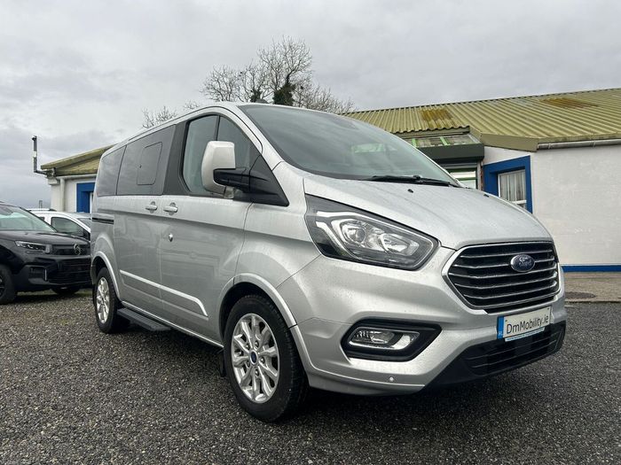 Ford Tourneo Custom 2024