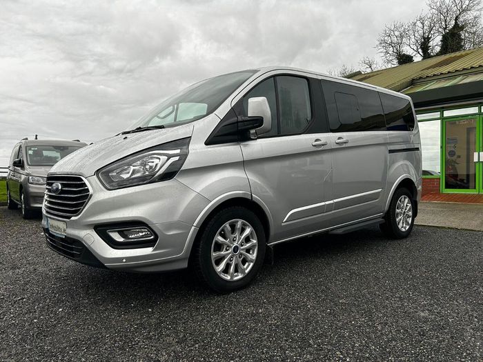 Ford Tourneo Custom 2024