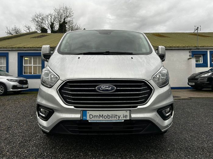 Ford Tourneo Custom 2024