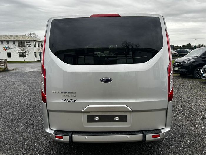 Ford Tourneo Custom 2024