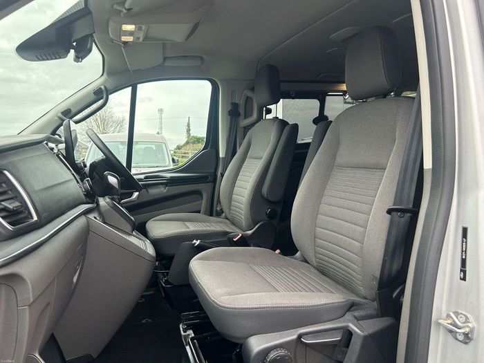 Ford Tourneo Custom 2024