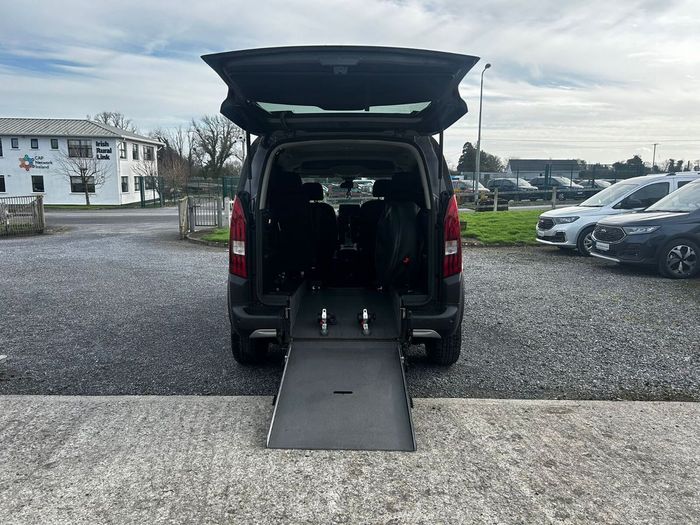 Peugeot Rifter 2020