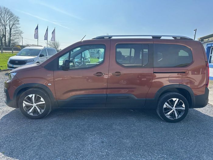 Peugeot Rifter 2021