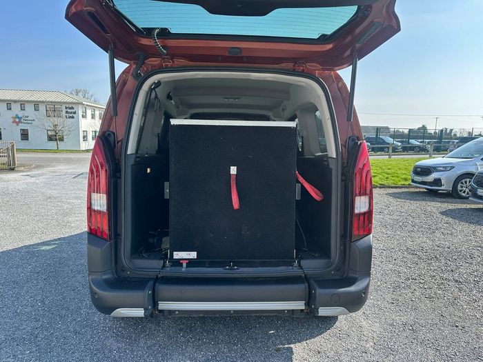 Peugeot Rifter 2021